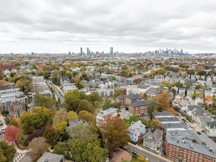 $3,675 | 19 Sawyer Avenue, Unit 3, Boston, MA 02125