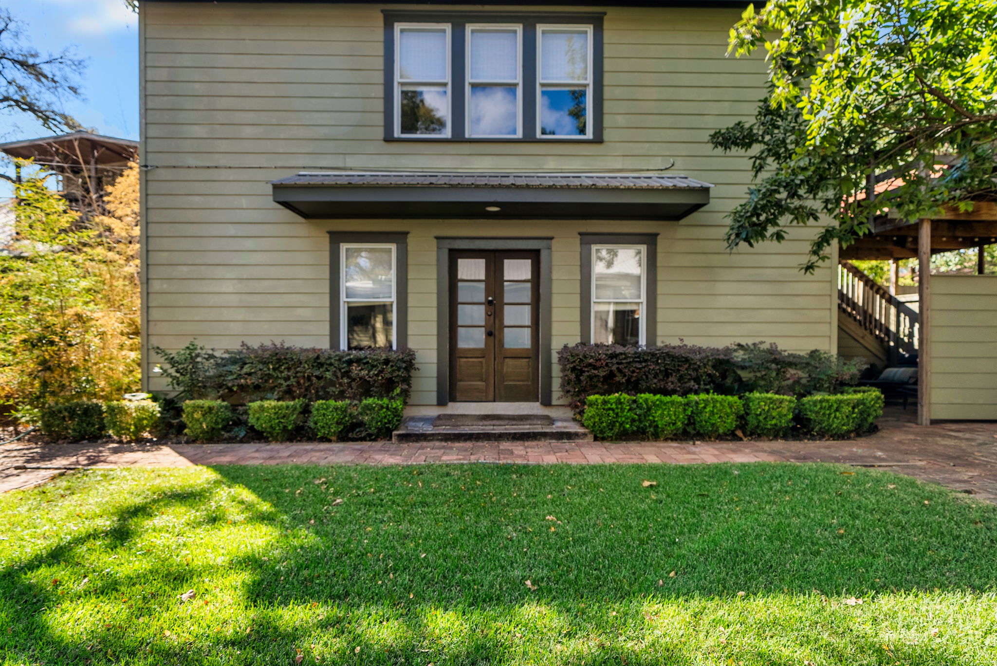 311 East 35th Street Austin, TX 78705 - Photo 33 of 40 Back Unit B/C