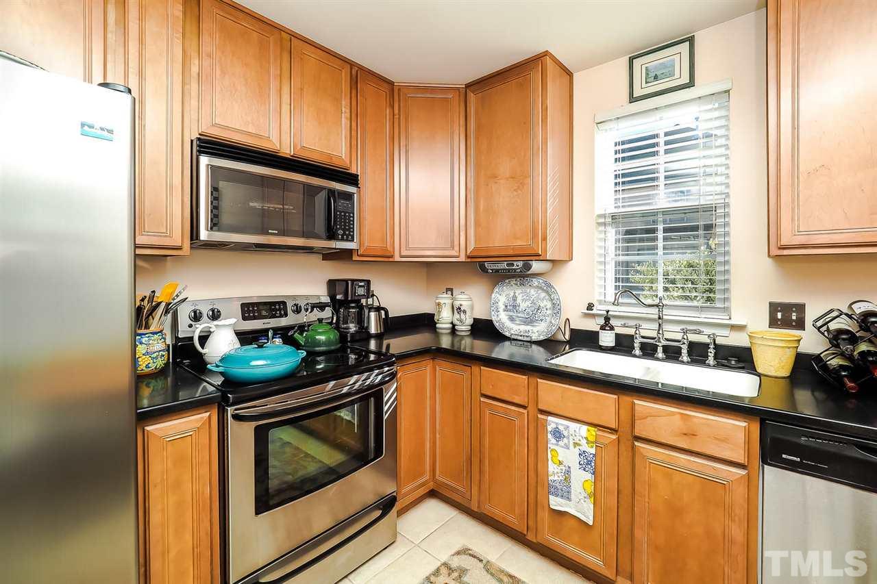 9713 Layla Avenue Raleigh, NC 27617 - Photo 7 of 24