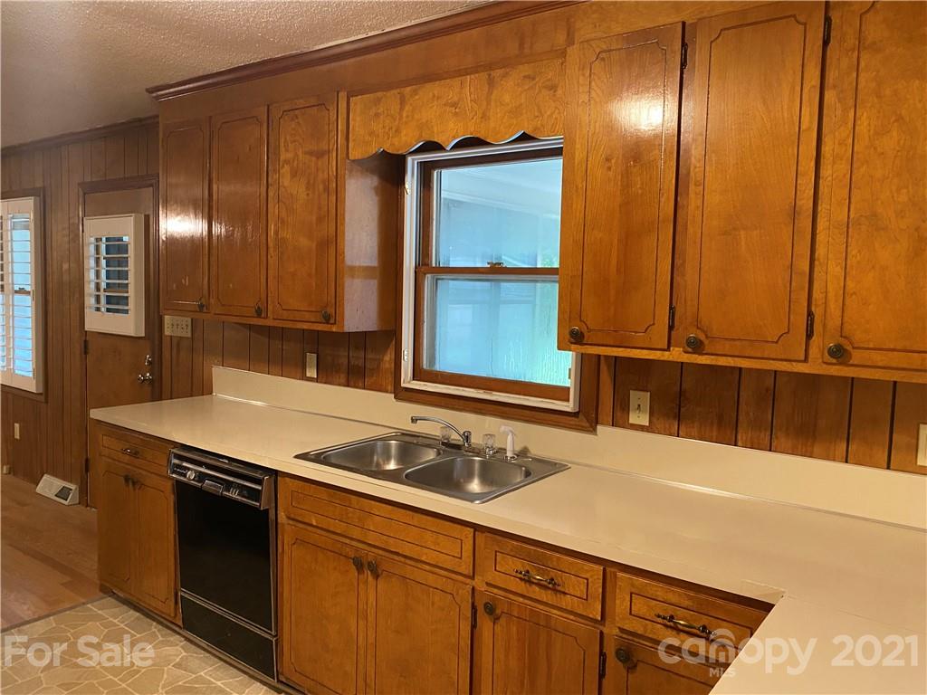7228 Kuck Road Mint Hill, NC 28227 - Photo 16 of 26 Gallery Image 16
