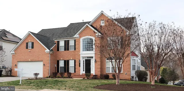 $780,000 | 210 Potomac Ridge Drive, Fort Washington, MD 20744