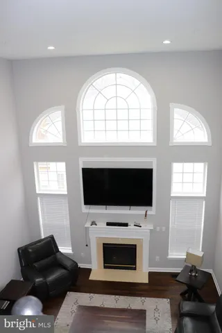 $780,000 | 210 Potomac Ridge Drive, Fort Washington, MD 20744