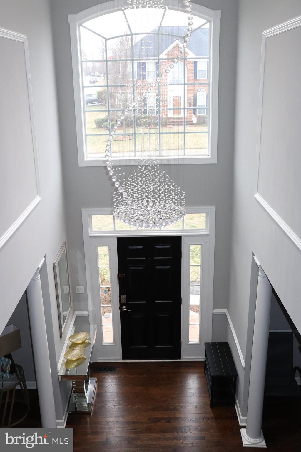 210 Potomac Ridge Drive Fort Washington, MD 20744 - Photo 3 of 41