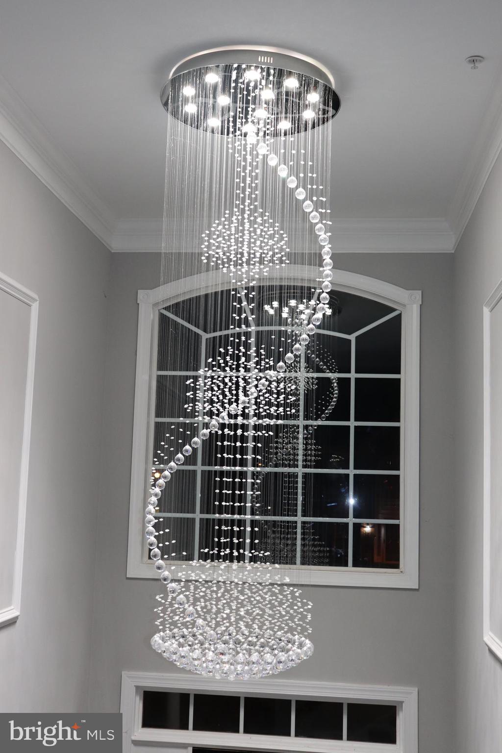 210 Potomac Ridge Drive Fort Washington, MD 20744 - Photo 6 of 41