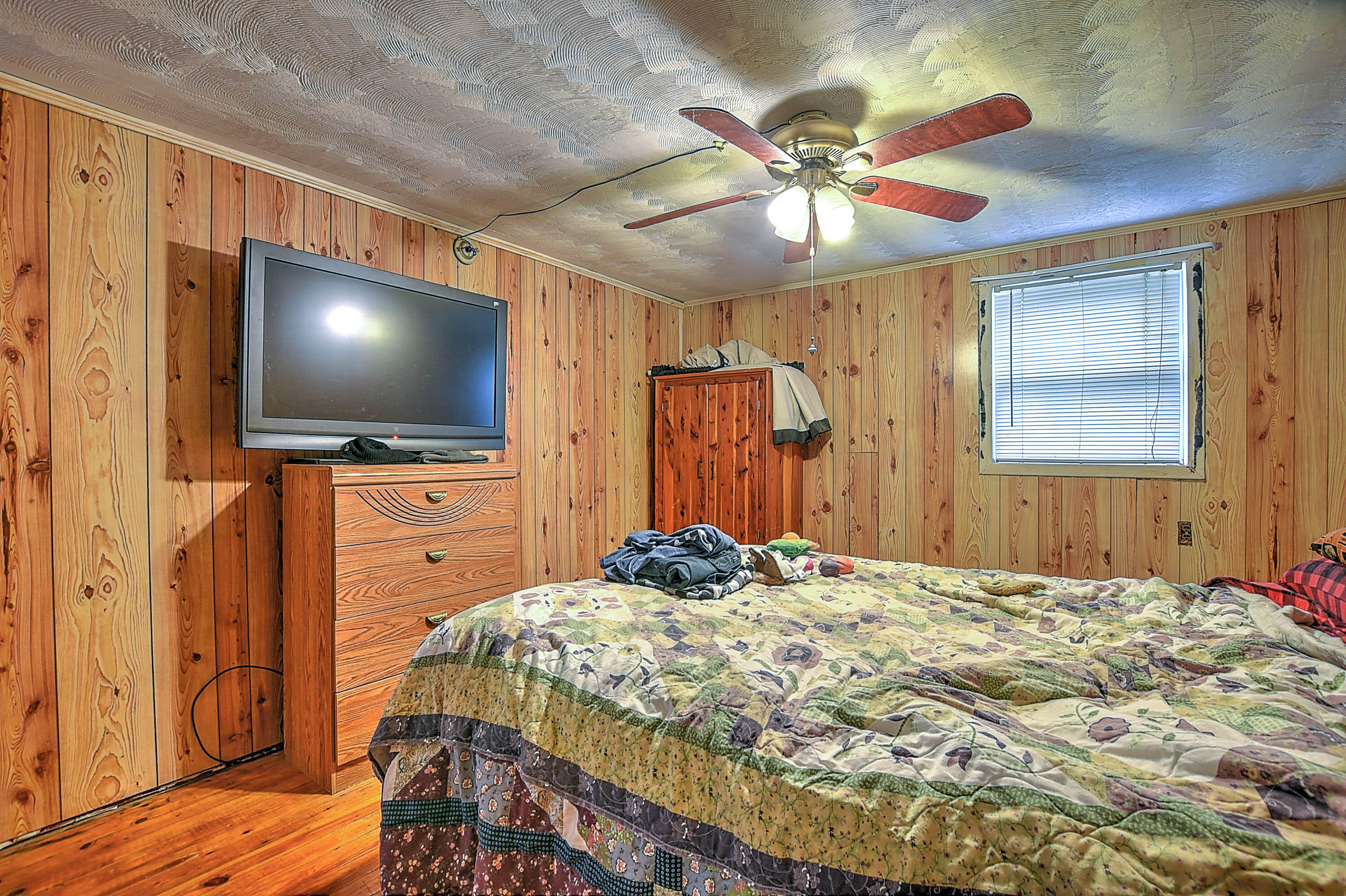 1244 Silver Grove Road Bluff City, TN 37618 - Photo 20 of 27 Silver Grove-20