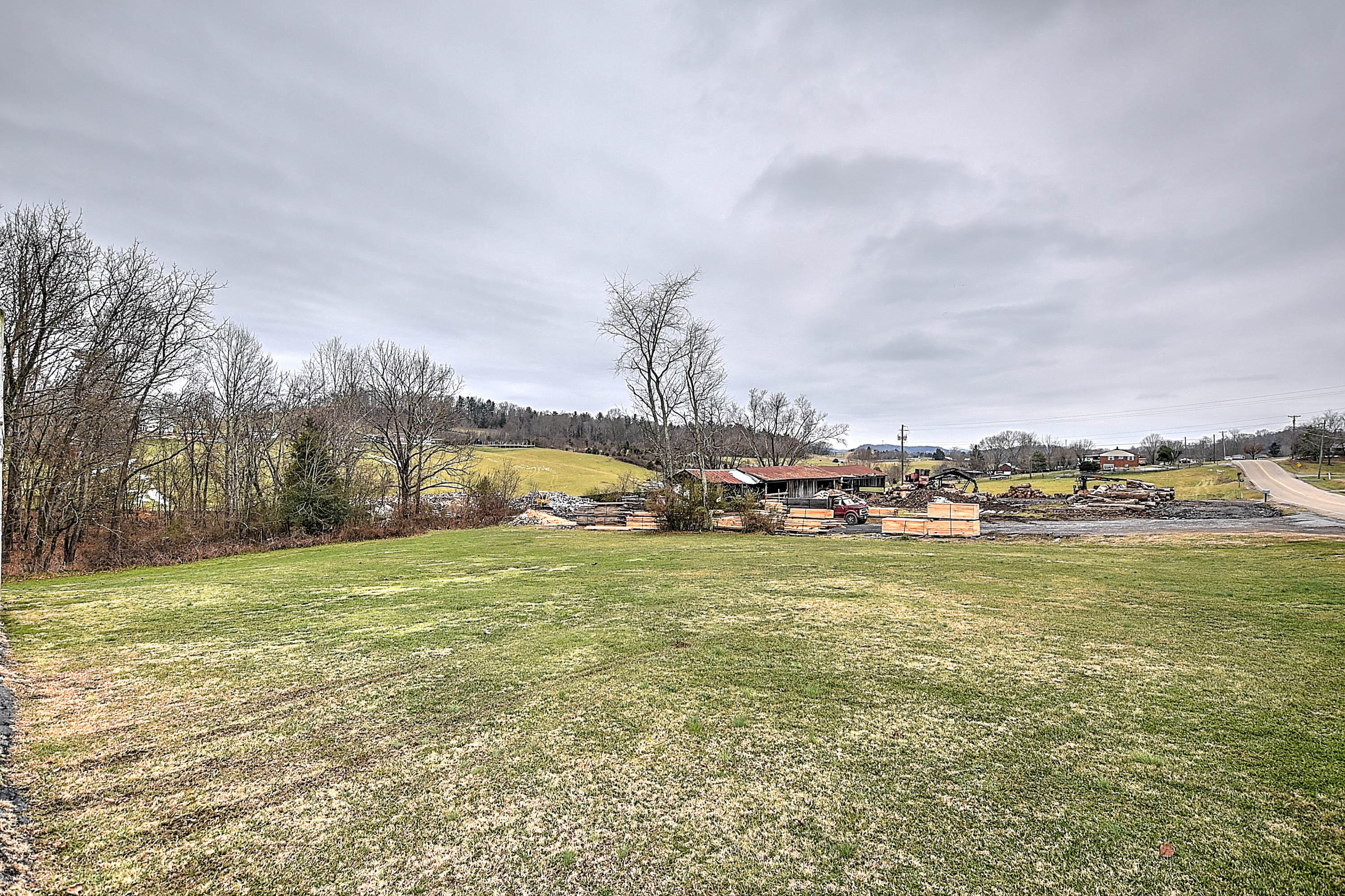1244 Silver Grove Road Bluff City, TN 37618 - Photo 6 of 27 Silver Grove-3