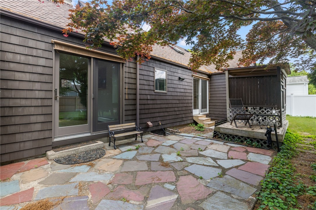 87 Frontier Road Warwick, RI 02889 - Photo 43 of 50