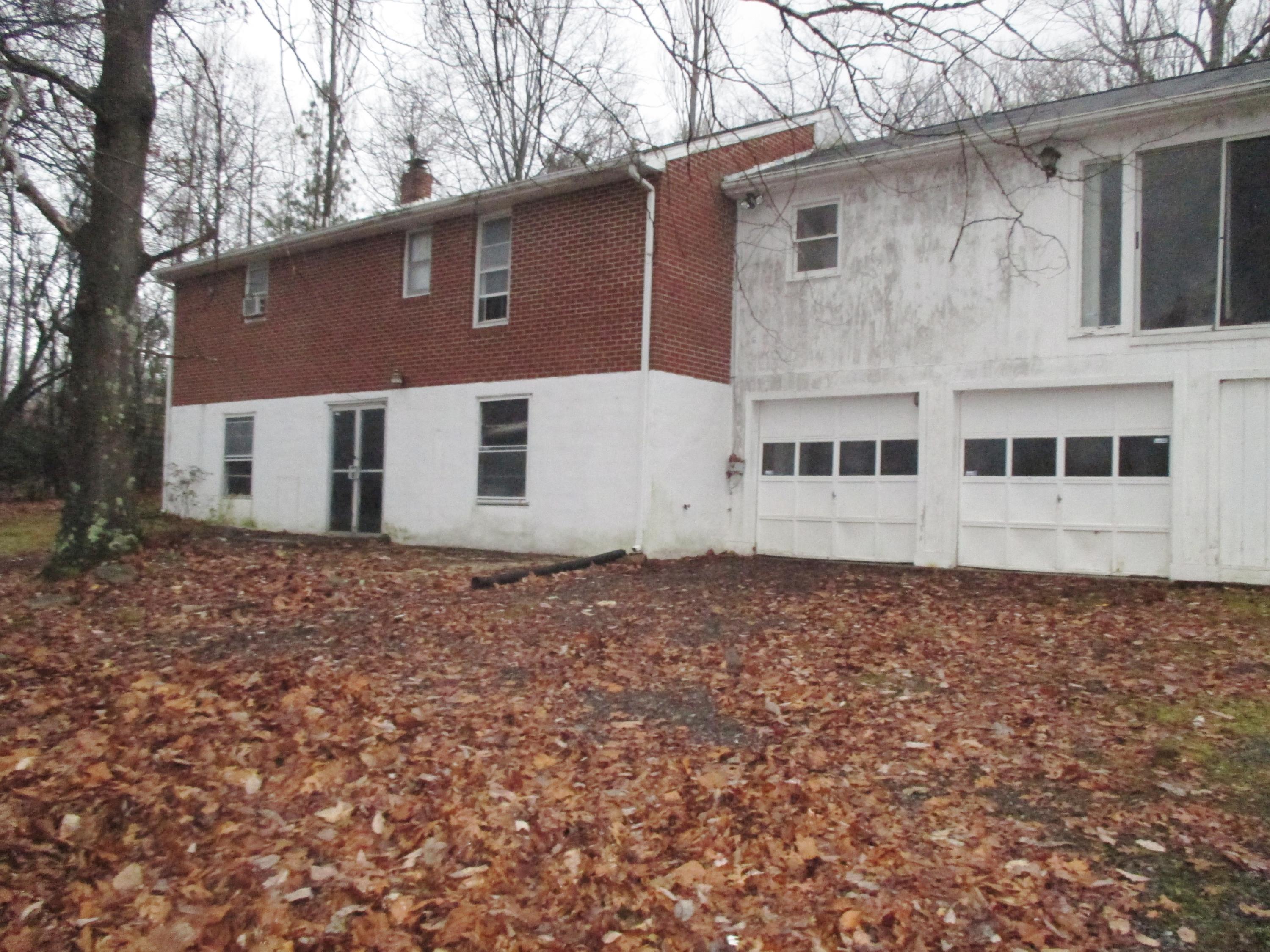 1522 Fosters Knob Road Blue Ridge, VA 24064 - Photo 15 of 19 IMG_2365 (2)