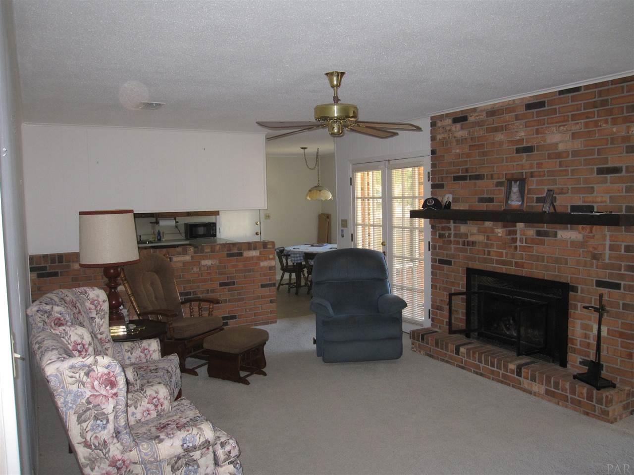 8319 Pilgrim Road Pensacola, FL 32514 - Photo 12 of 36 Gallery Image 12