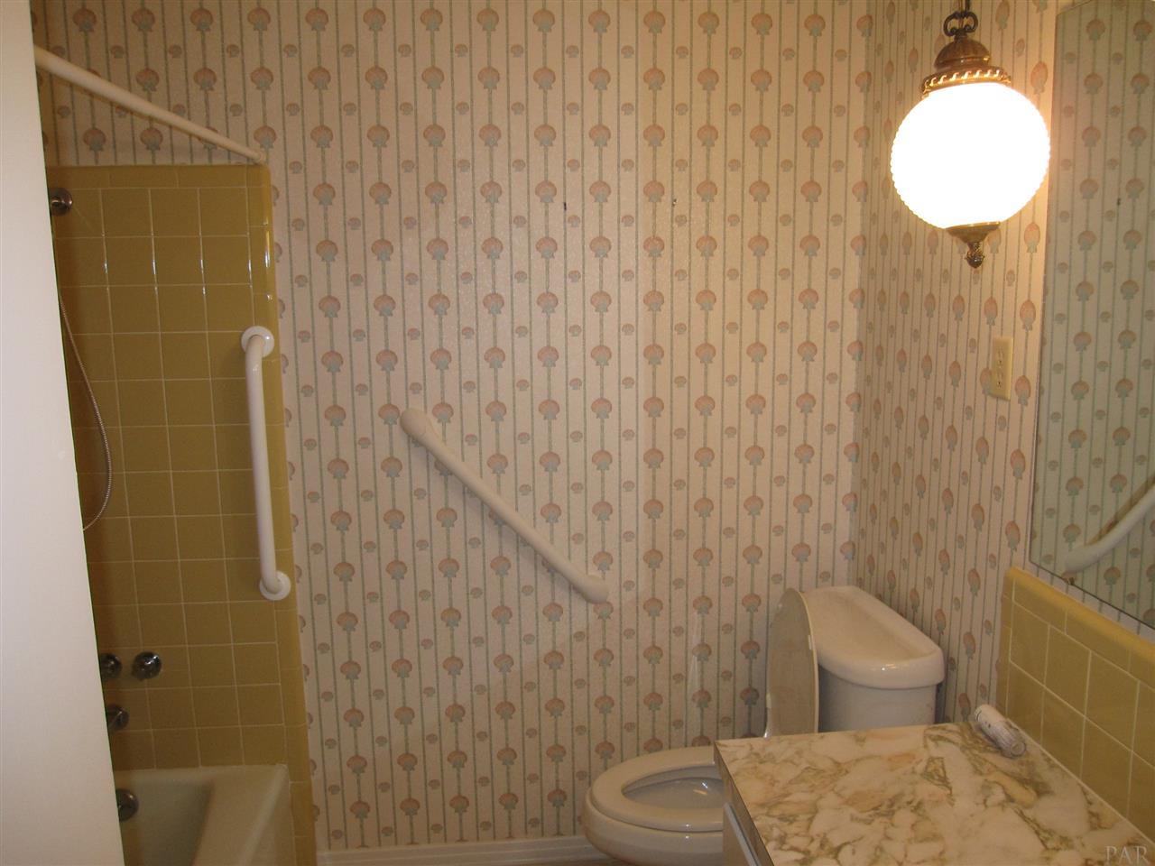 8319 Pilgrim Road Pensacola, FL 32514 - Photo 14 of 36 Gallery Image 14