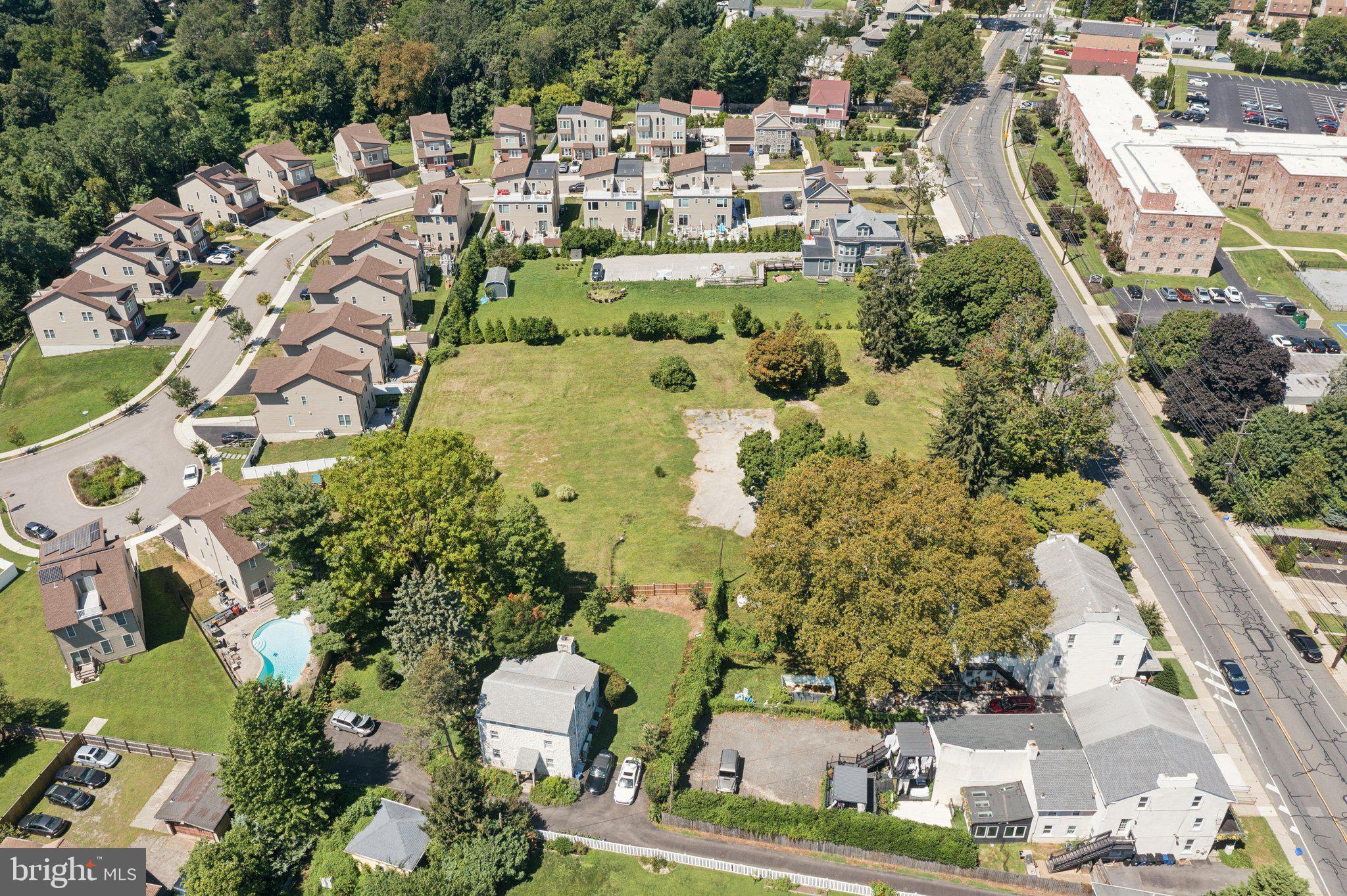 7330 Ridge Avenue Philadelphia, PA 19128 - Photo 12 of 15 an aerial view of residential houses with outdoor space