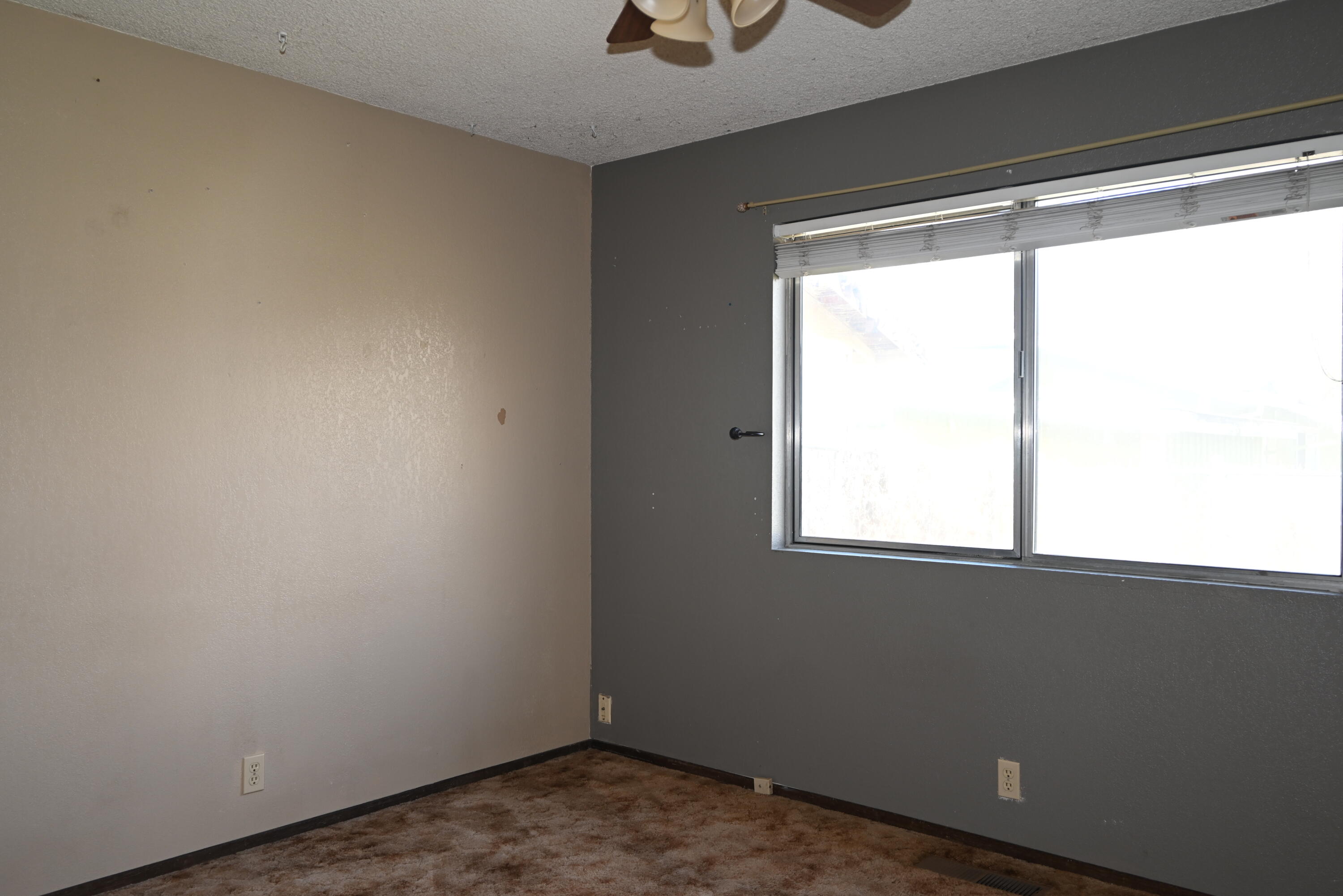 20666 Roff Way Burney, CA 96013 - Photo 15 of 22 2026-04-01 17.08.58