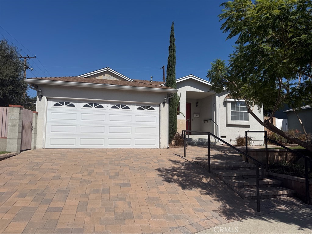5704 El Rincon Way Culver City, CA 90230 - Photo 1 of 18 Front