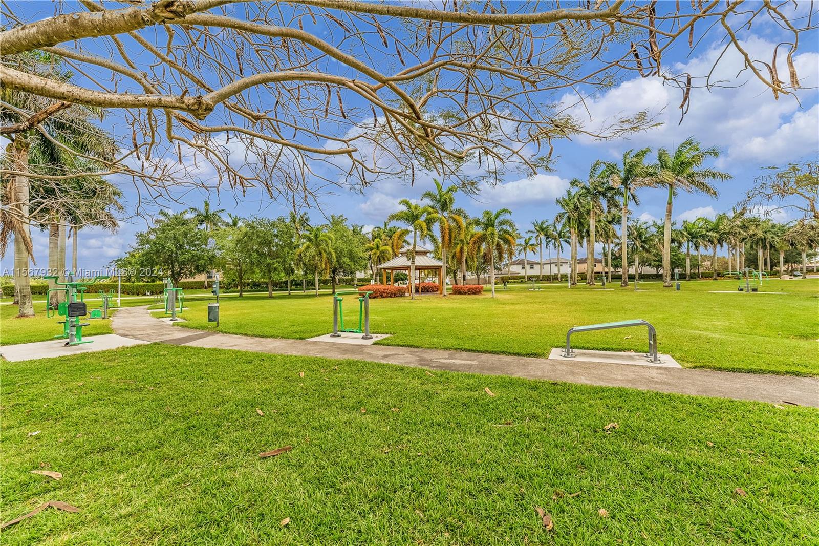 657 Southeast 30th Terrace Homestead, FL 33033 - Photo 42 of 53 a view of a park with large trees