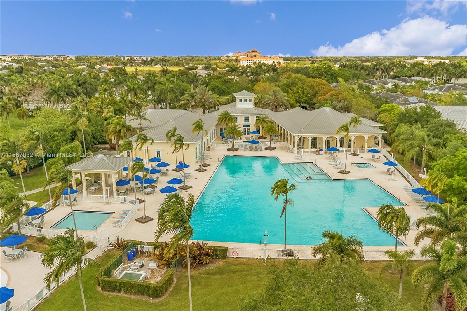 657 Southeast 30th Terrace Homestead, FL 33033 - Photo 48 of 53 an aerial view of residential houses with outdoor space and swimming pool