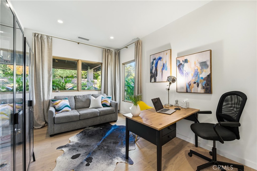 976 Ranch House Road Westlake Village, CA 91361 - Photo 25 of 42 5th bedroom currently used as an office adjacent to primary.