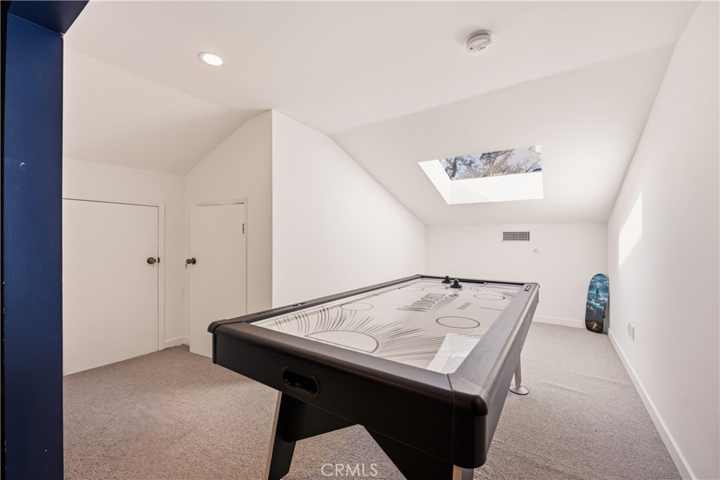 976 Ranch House Road Westlake Village, CA 91361 - Photo 26 of 42 Play/gaming area loft