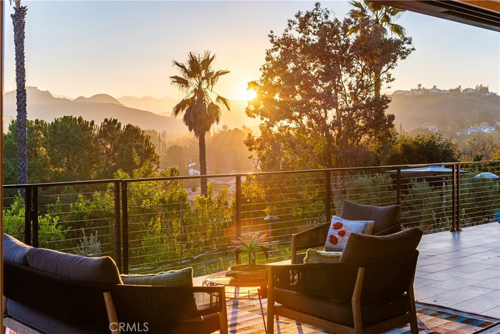 976 Ranch House Road Westlake Village, CA 91361 - Photo 28 of 42 Entertain or just relax and watch the sun set