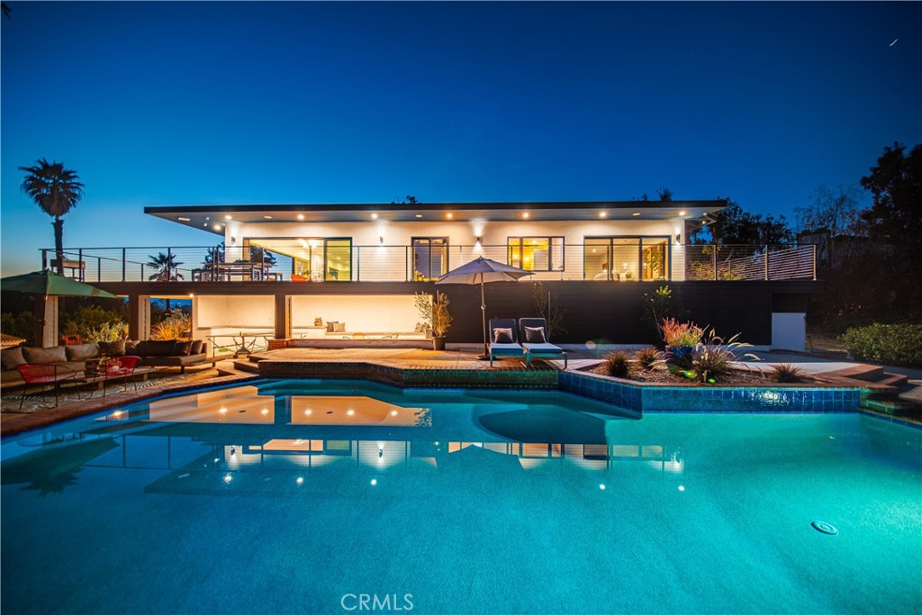 976 Ranch House Road Westlake Village, CA 91361 - Photo 33 of 42 Private pool and spa