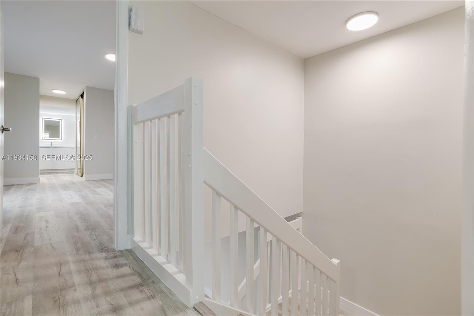 1170 Southwest 118th Terrace Davie, FL 33325 - Photo 23 of 45