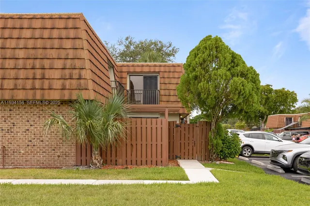 $475,000 | 1170 Southwest 118th Terrace, Davie, FL 33325