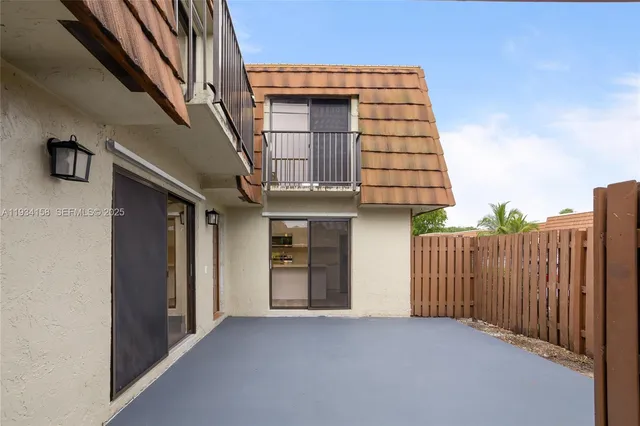 $475,000 | 1170 Southwest 118th Terrace, Davie, FL 33325