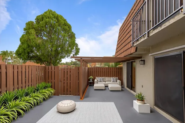 $475,000 | 1170 Southwest 118th Terrace, Davie, FL 33325