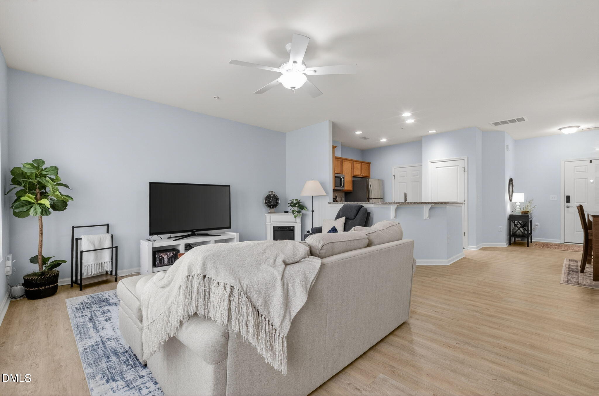 8317 Hollister Hills Drive Raleigh, NC 27616 - Photo 14 of 37 14-web-or-mls-8317 Hollister Hills-14