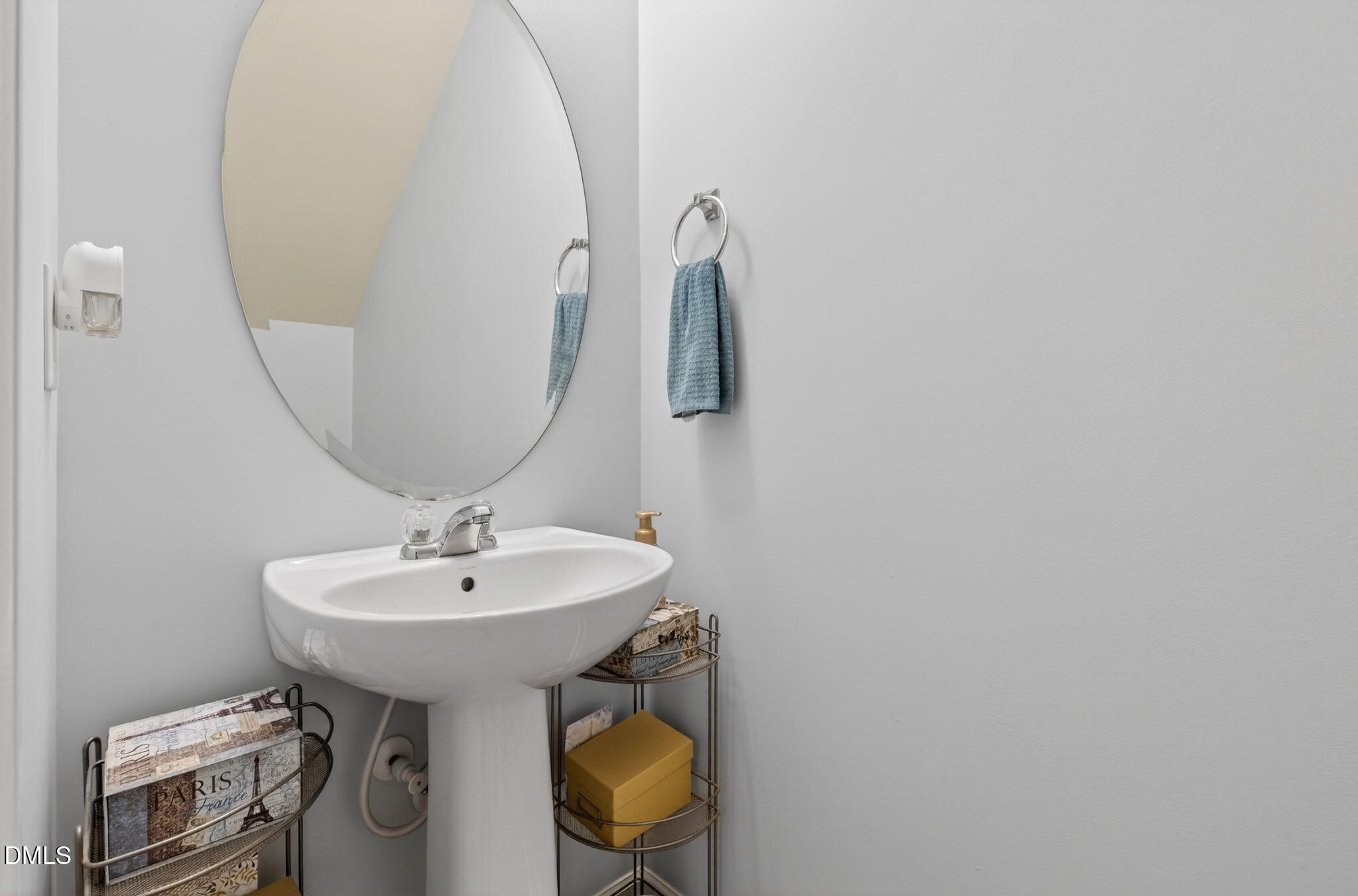 8317 Hollister Hills Drive Raleigh, NC 27616 - Photo 16 of 37 16-web-or-mls-8317 Hollister Hills-16