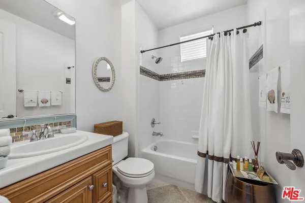 $2,499,000 | 4061 Adriatic Street, Oxnard, CA 93035