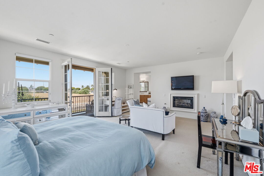 4061 Adriatic Street Oxnard, CA 93035 - Photo 23 of 42