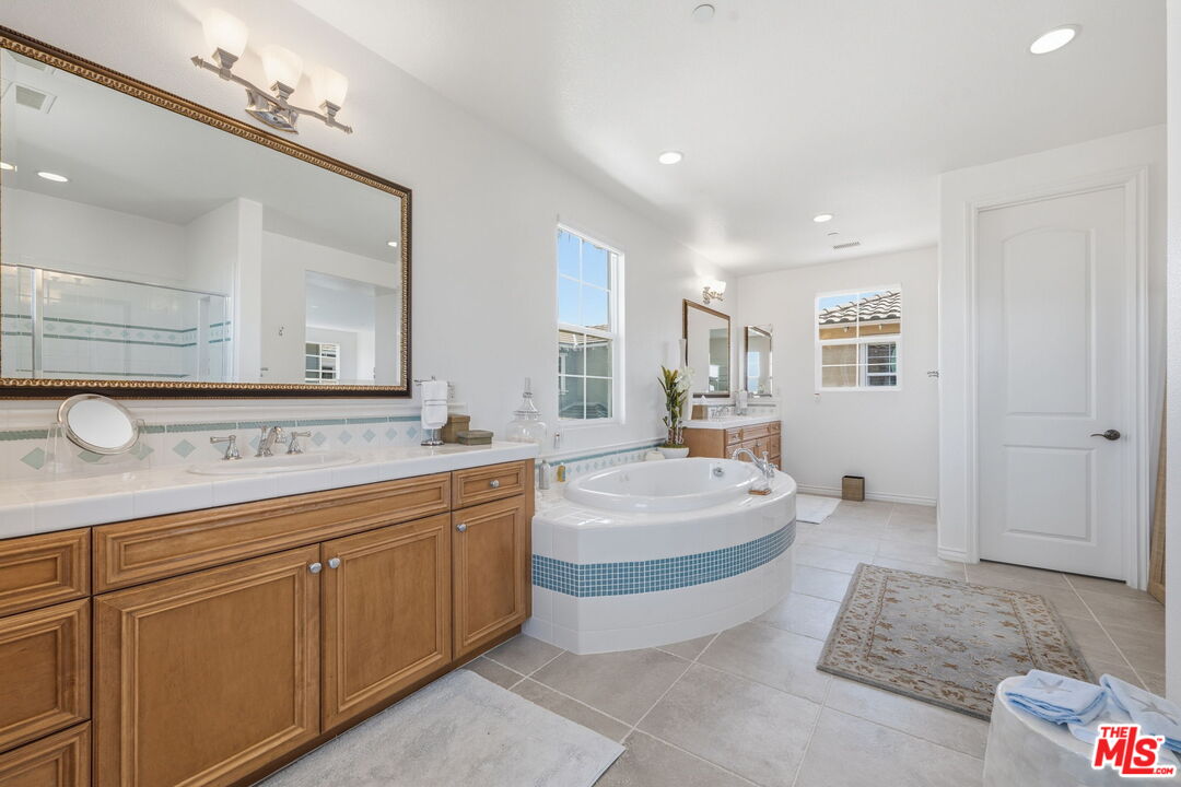 4061 Adriatic Street Oxnard, CA 93035 - Photo 26 of 42