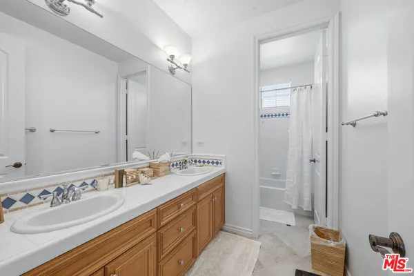 $2,499,000 | 4061 Adriatic Street, Oxnard, CA 93035