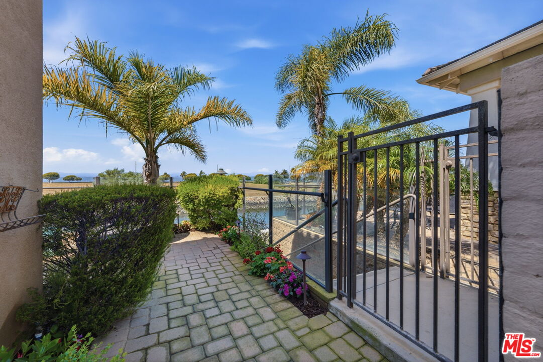 4061 Adriatic Street Oxnard, CA 93035 - Photo 40 of 42
