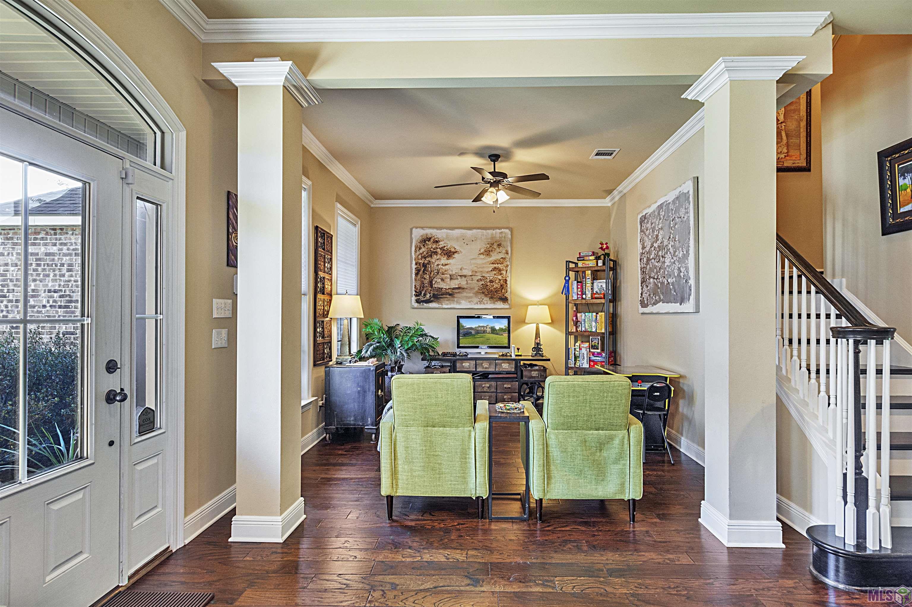 505 Carriage Way Baton Rouge, LA 70808 - Photo 5 of 47 Living Room/Library/Office
