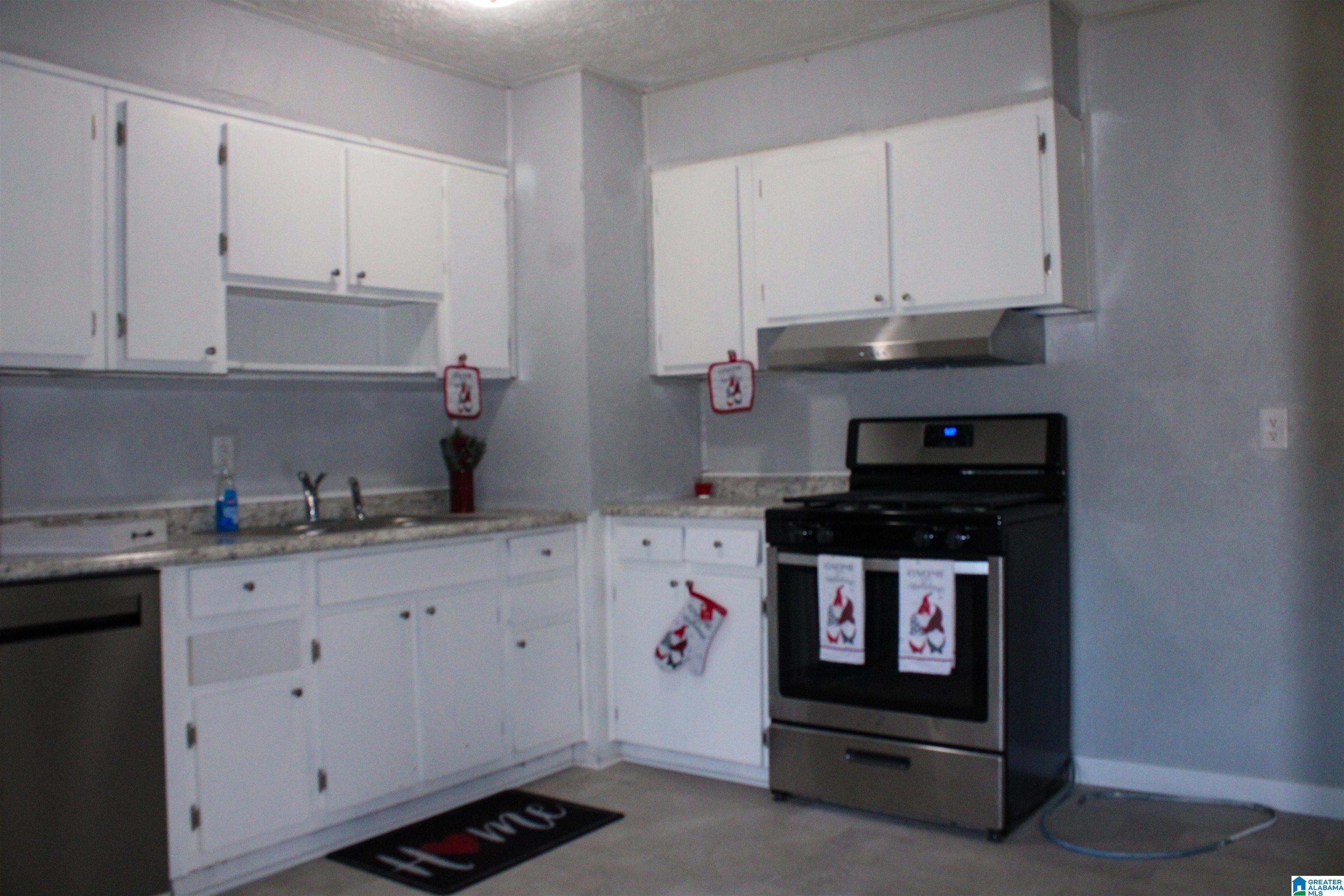 712 Cedar Springs Road Weaver, AL 36277 - Photo 13 of 30