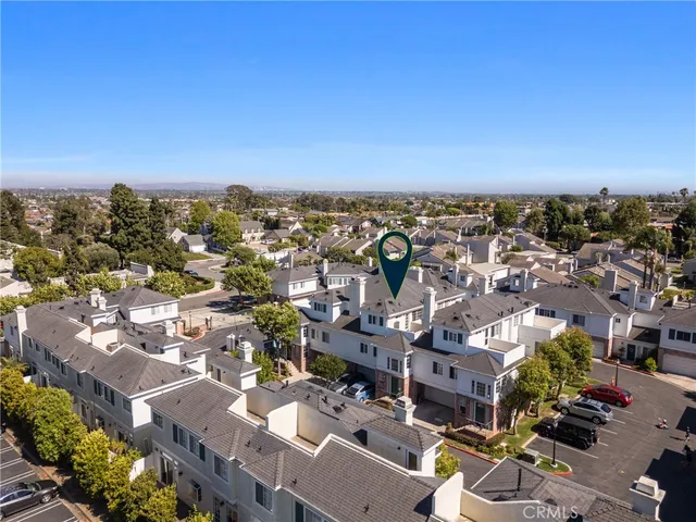 $949,888 | 18723 Chapel Lane, Huntington Beach, CA 92646