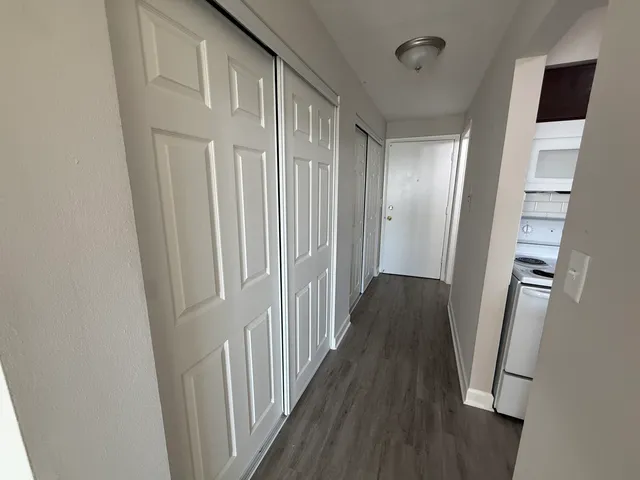 $1,325 | 7300 West North Avenue, Unit 6E, Elmwood Park, IL 60707