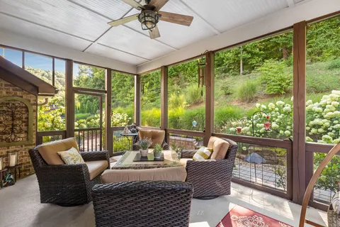 $895,000 | 7224 Natchez Pointe Drive, Nashville, TN 37221