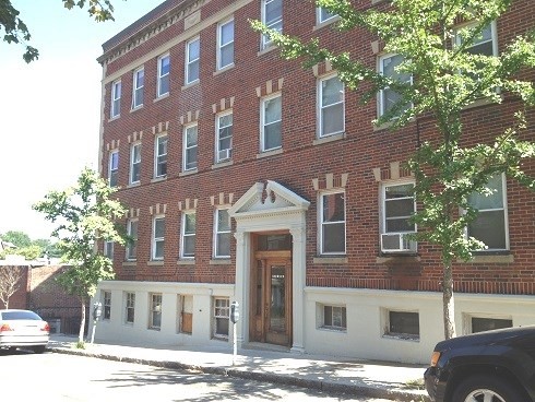 203-205 Winthrop Road, Unit 3 Brookline, MA 02445 - Photo 9 of 9 a front view of a building