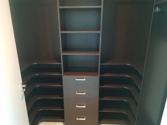 $3,900 | 1080 Brickell Avenue, Unit 2404, Miami, FL 33131