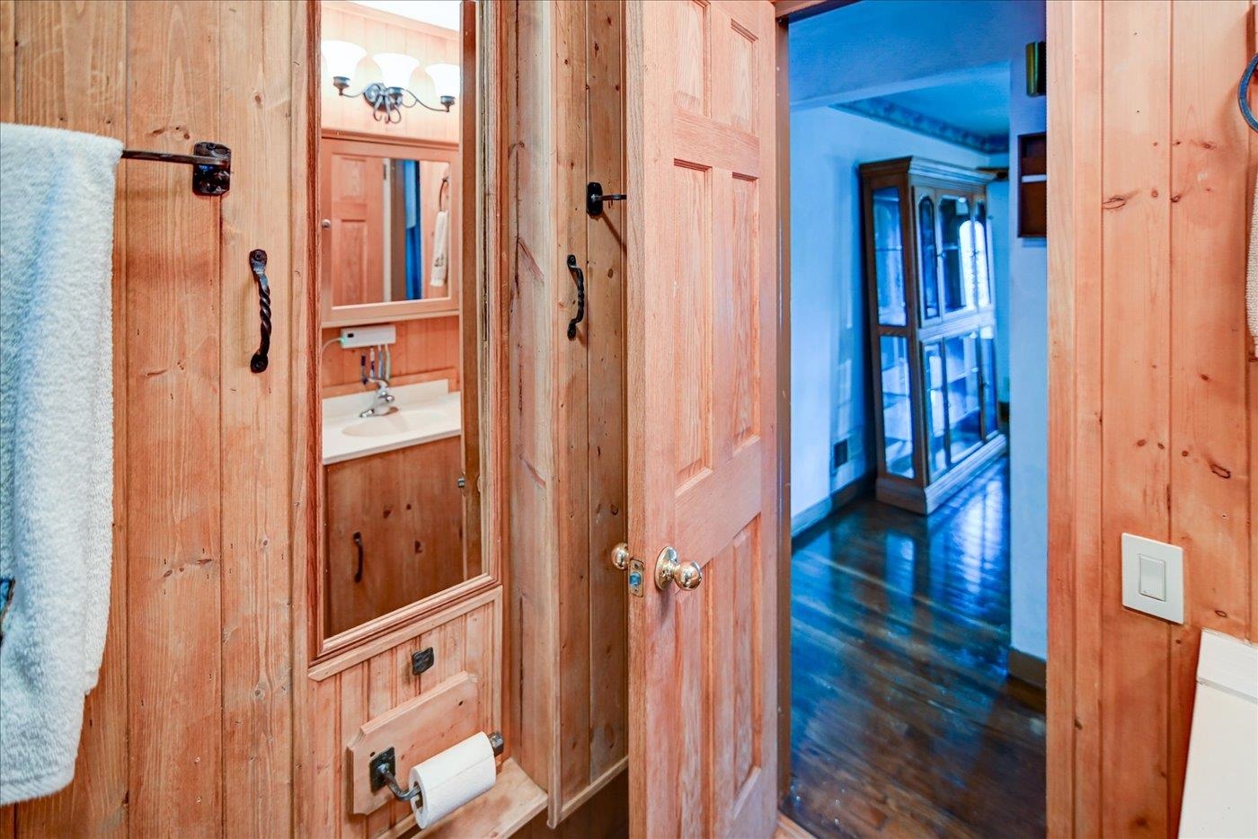 5203 Maywood Road Monona, WI 53716 - Photo 16 of 61