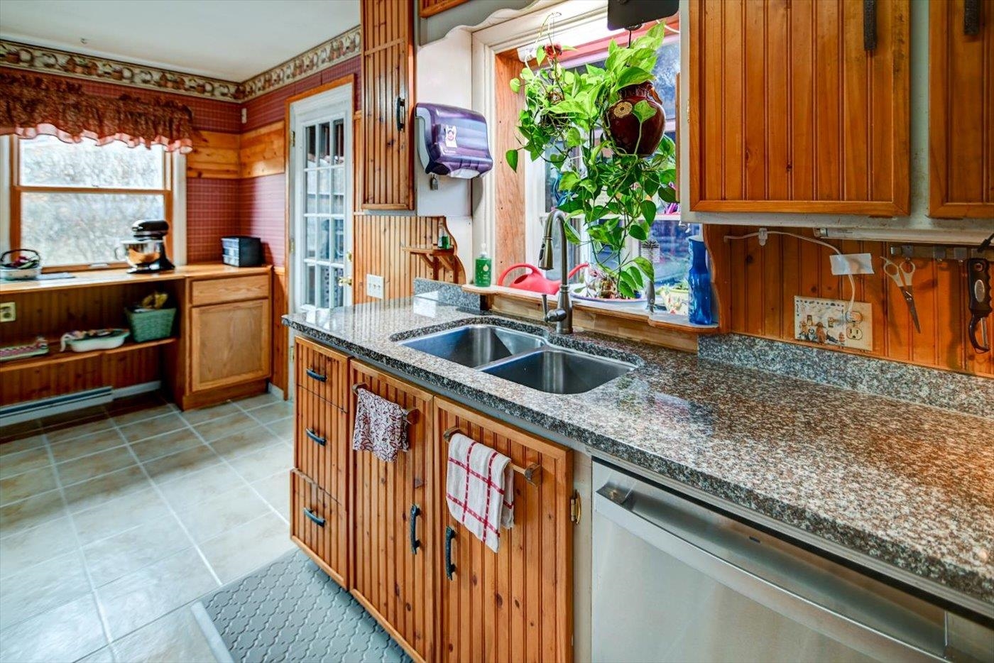 5203 Maywood Road Monona, WI 53716 - Photo 22 of 61