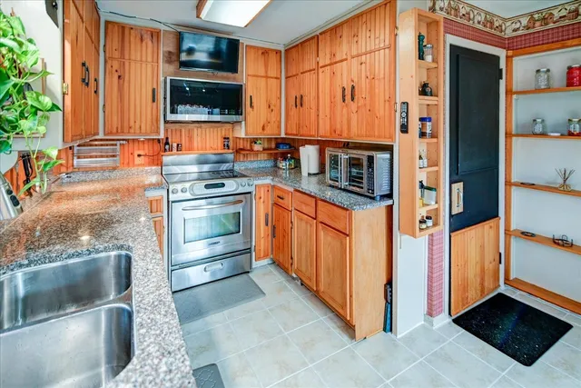 $465,000 | 5203 Maywood Road, Monona, WI 53716