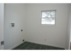 990 Barren Road Chuckey, TN 37641 - Photo 22 of 24 Laundry Room