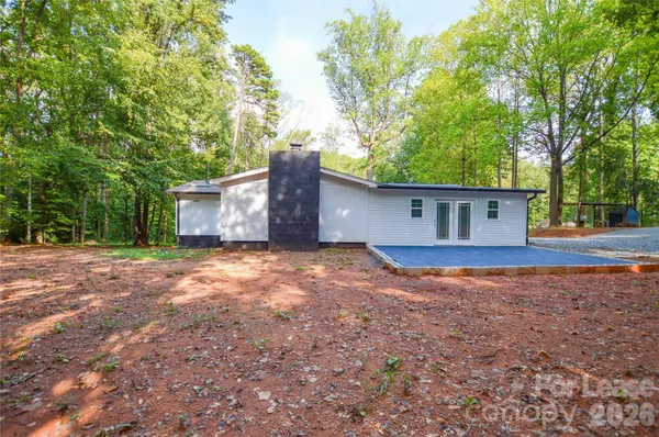 $3,500 | 5821 Hornet Drive, Charlotte, NC 28216