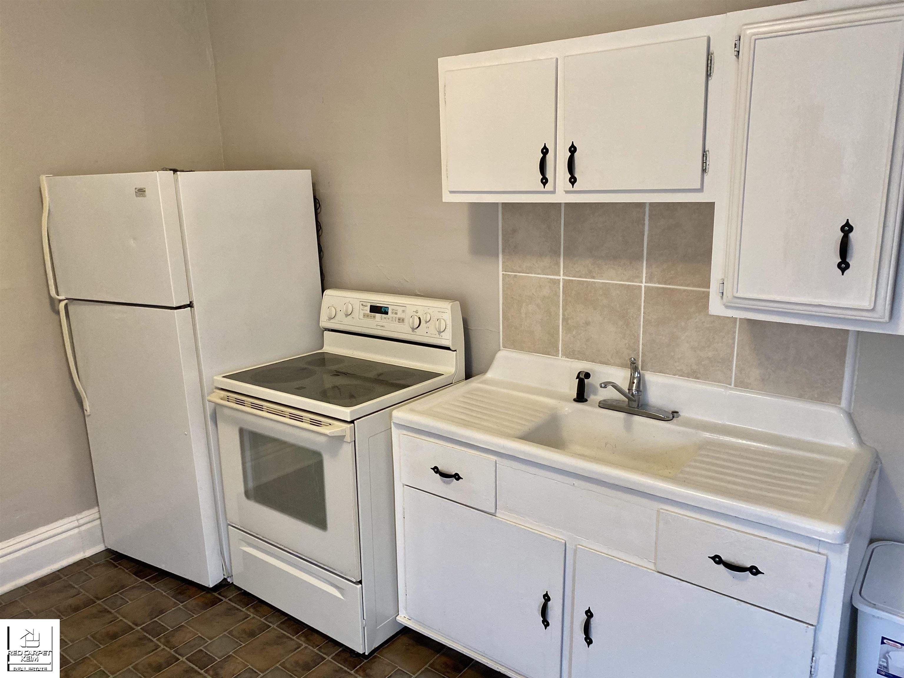 215 North State Road, Unit 217 N STATE ST Davison, MI 48423 - Photo 5 of 49 Gallery Image 5