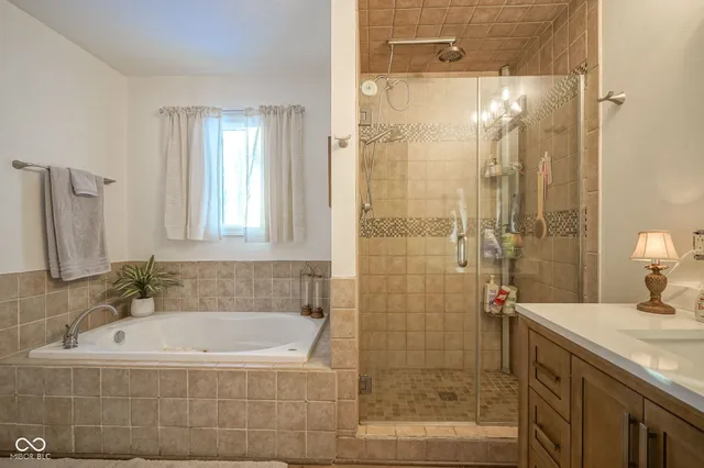 $395,000 | 10355 East Co Road 1075 South, Galveston, IN 46932