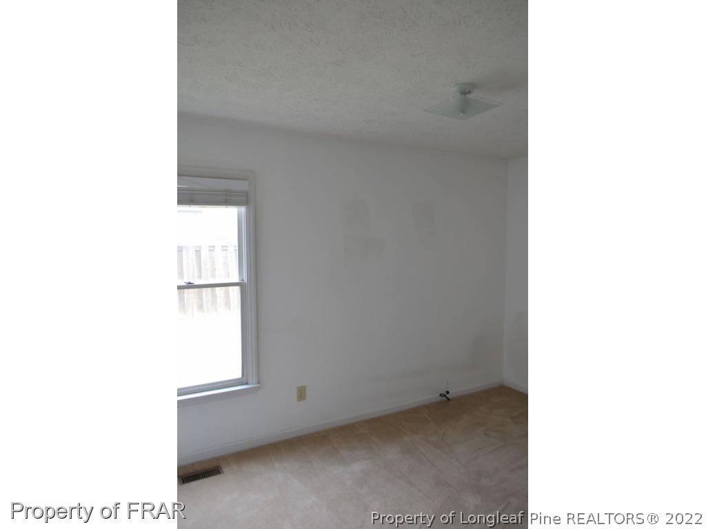 5718 Walkabout Road Hope Mills, NC 28348 - Photo 17 of 25 Gallery Image 17