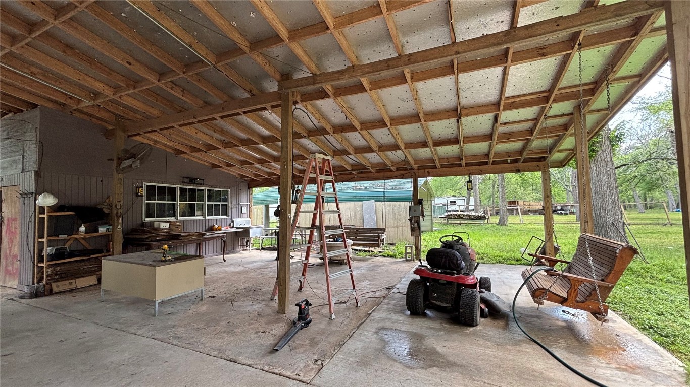 563 Forest Lawn Road Wharton, TX 77488 - Photo 4 of 34